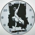 horloge_complete_La_danseuse_etoile_impression_3D_nombres_couleur_argent