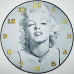 horloge_complete_Marilyn_Monroe_impression_3D_nombres_couleur_or