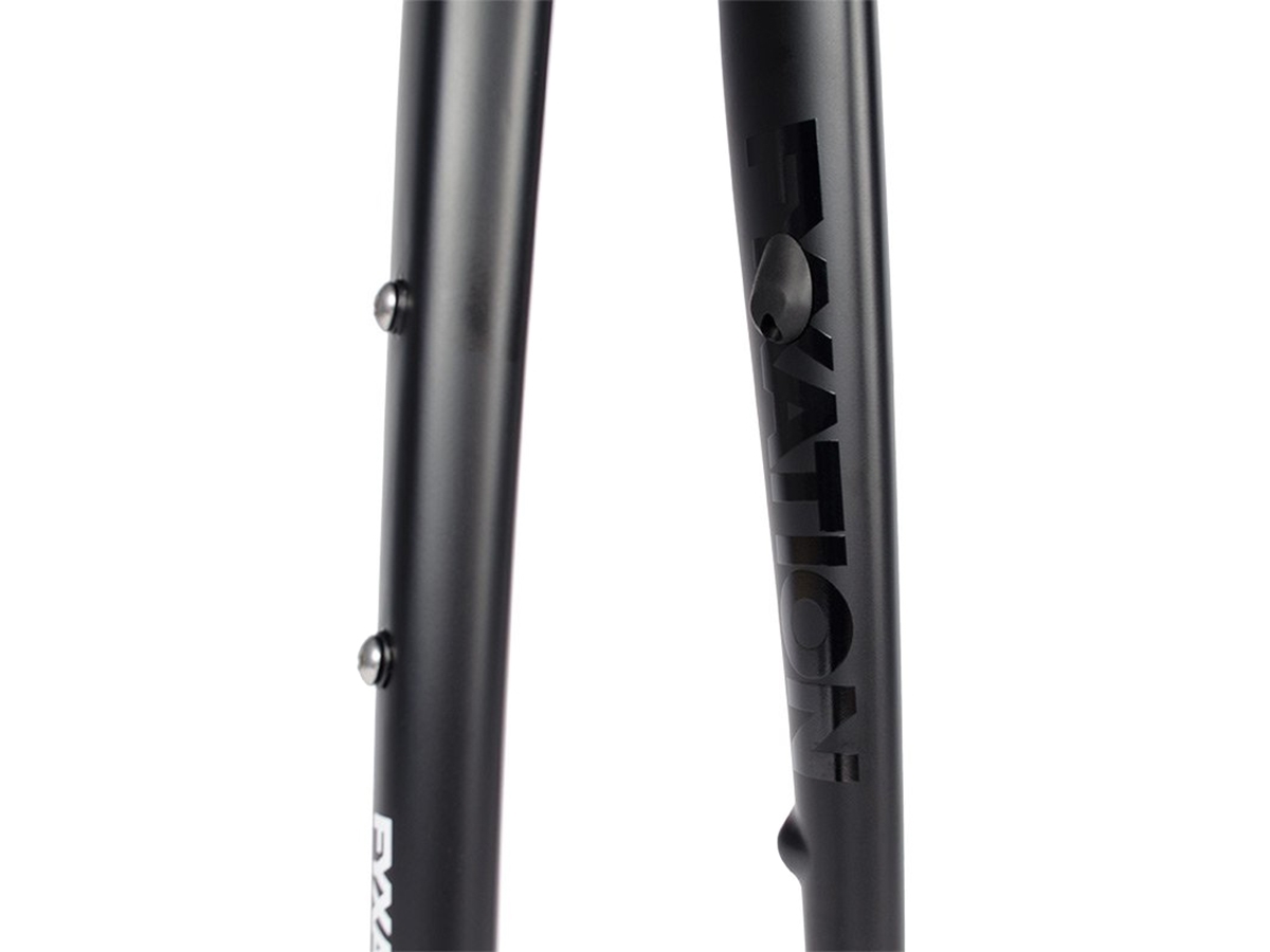 0035981_fyxation-sparta-qr-all-road-carbon-fork-black