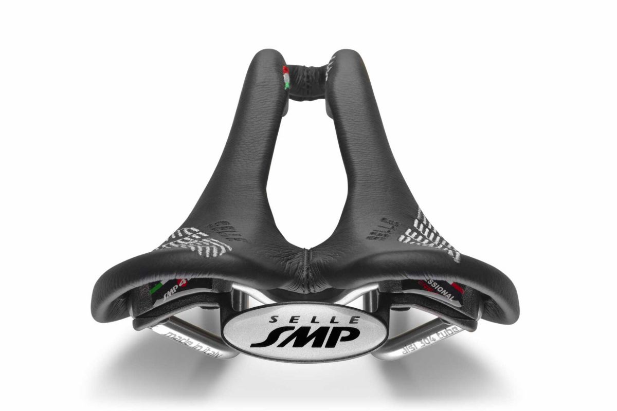 composit-black-aisi-back