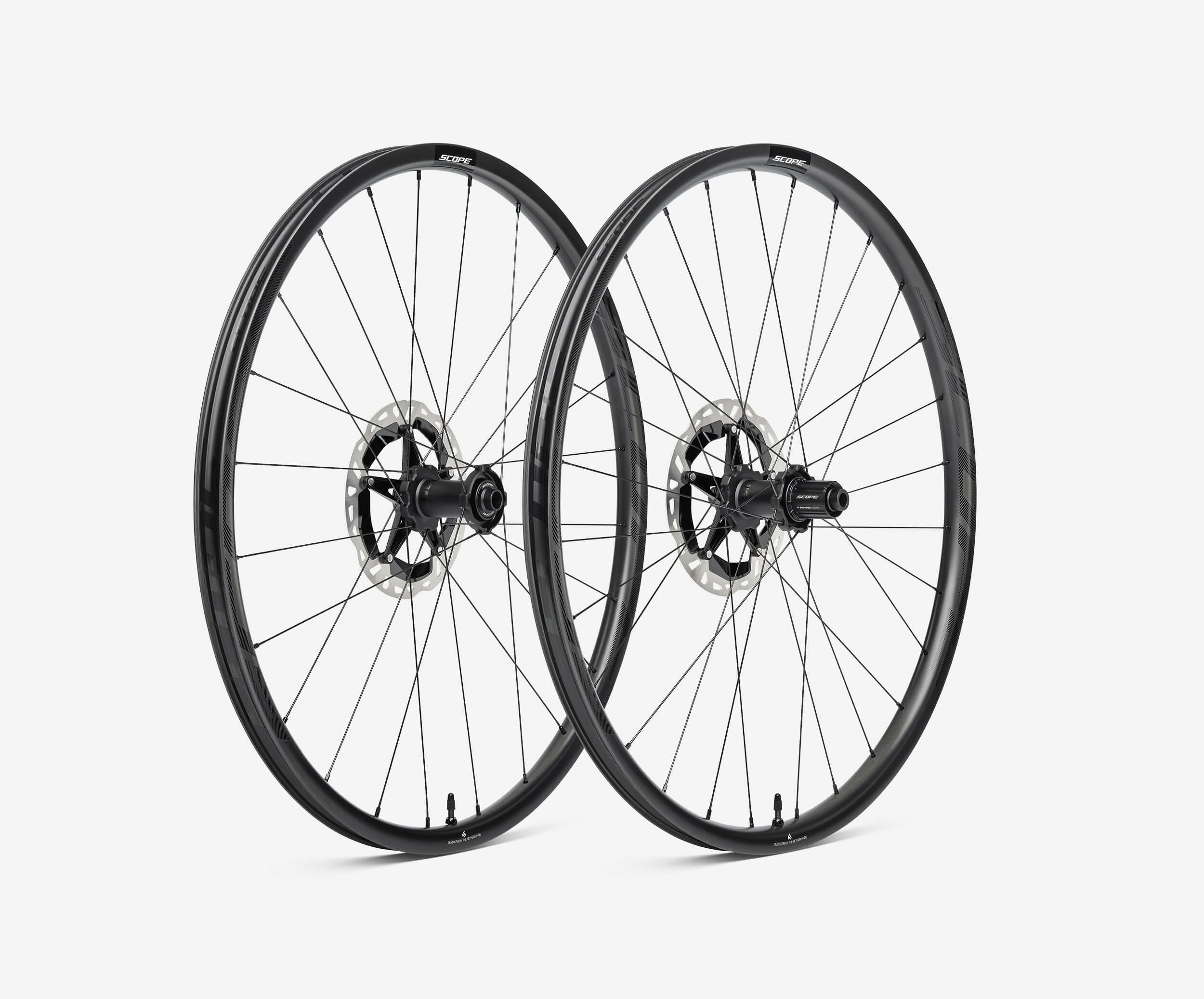 SC2021139_R2.O-Non-Boost-Black-SKF-Shimano_2_HR