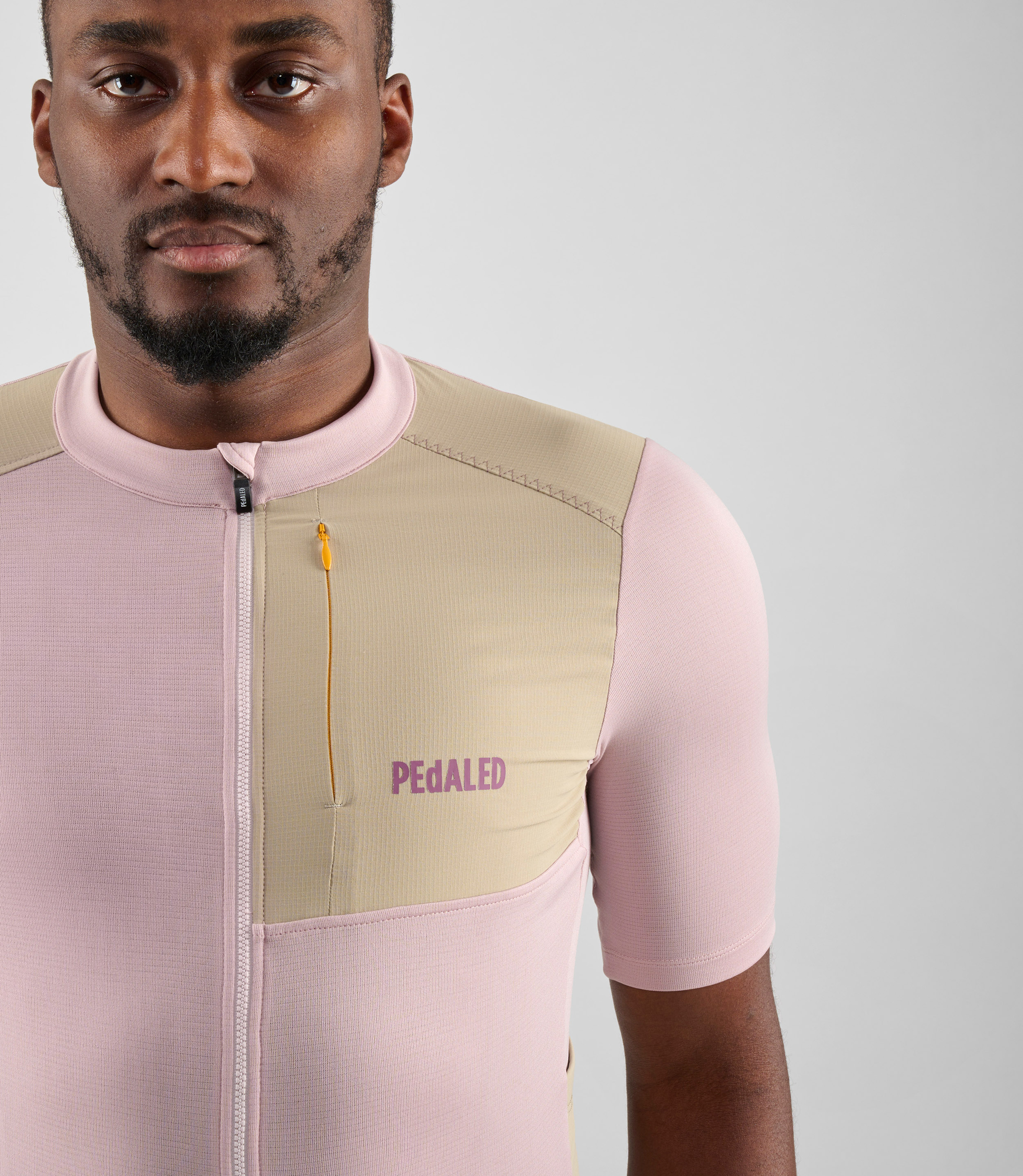 cycling-cargo-jersey-men-tan-odyssey-front-pocket-pedaled