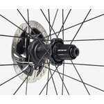 Race_Disc_Detail-hub