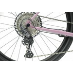 gn11011_cdf40_detail_05