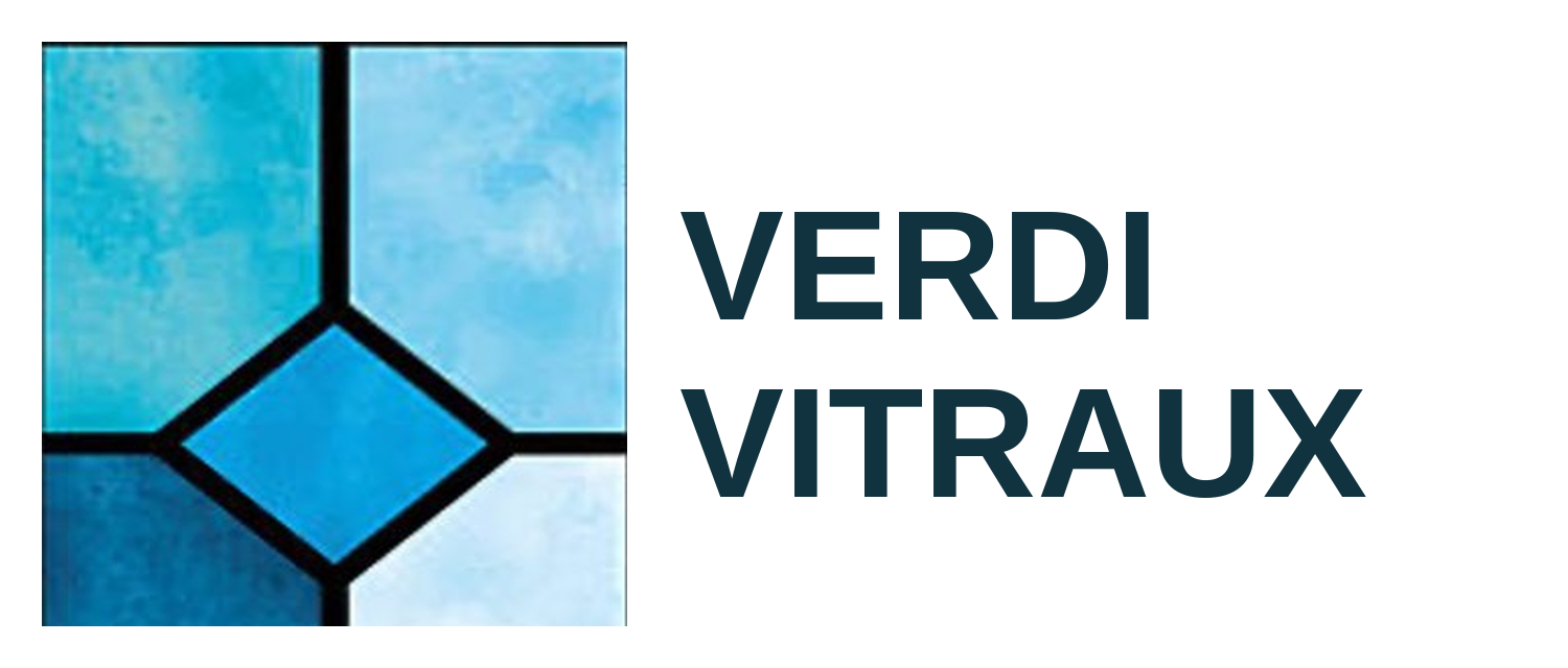 Vitrail artisanal fait main en France