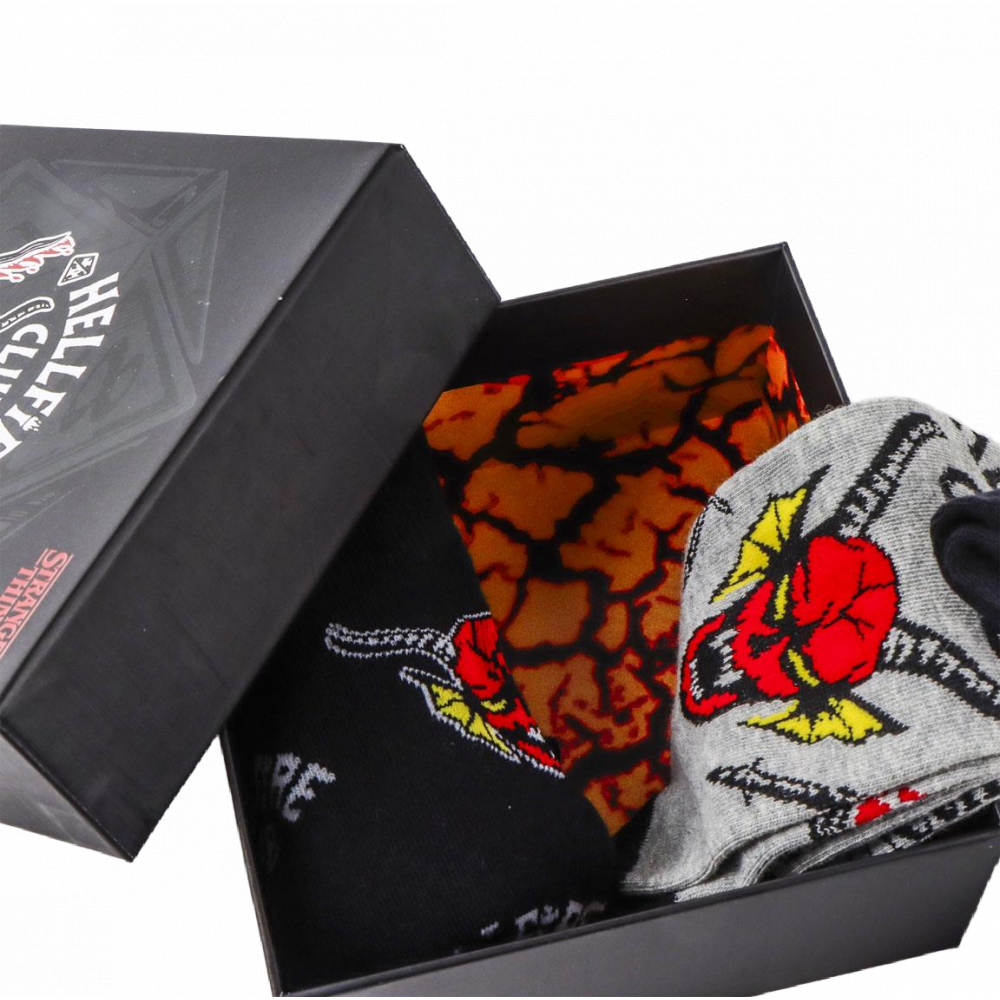 chaussettes-stranger-things-boite-ouverte