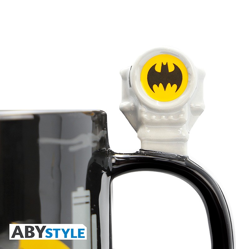 mug-batman-avec-anse-3d-bat-signal-460-ml-3