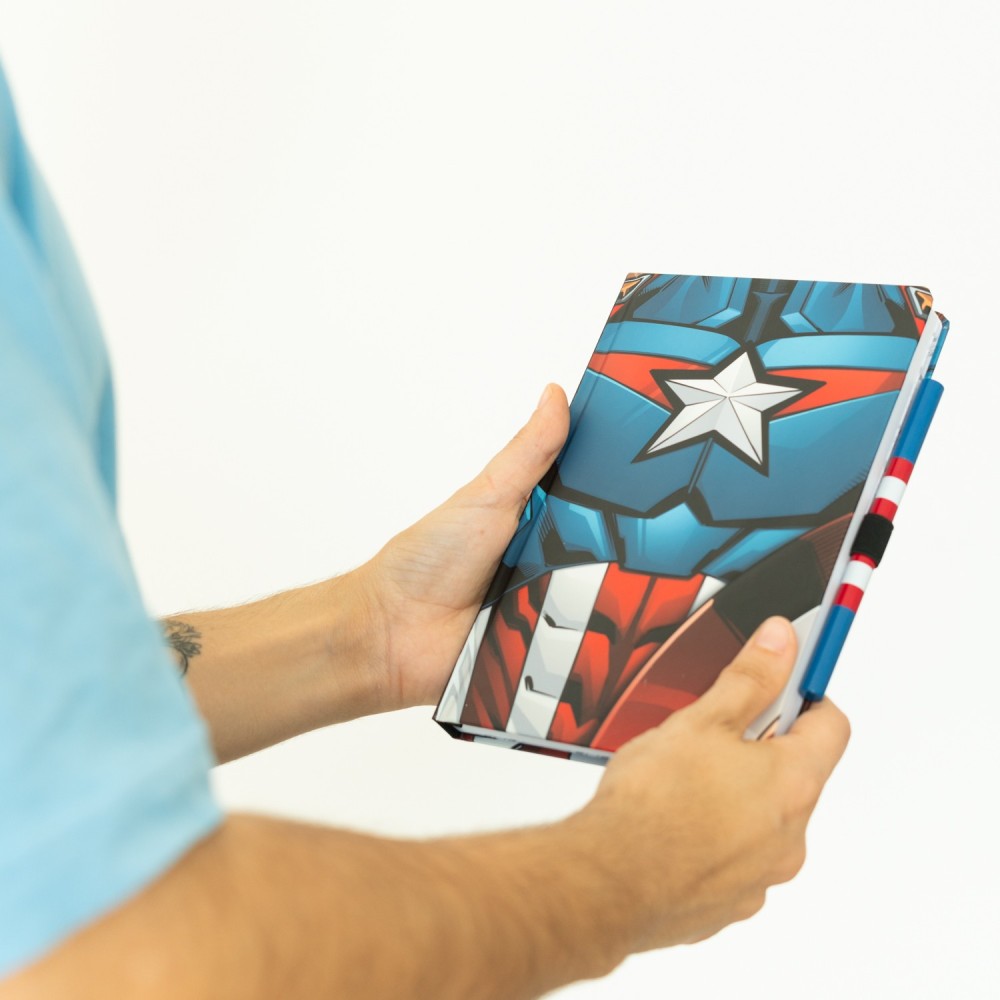 carnet-a5-premium-avec-stylo-marvel-captain-america-3