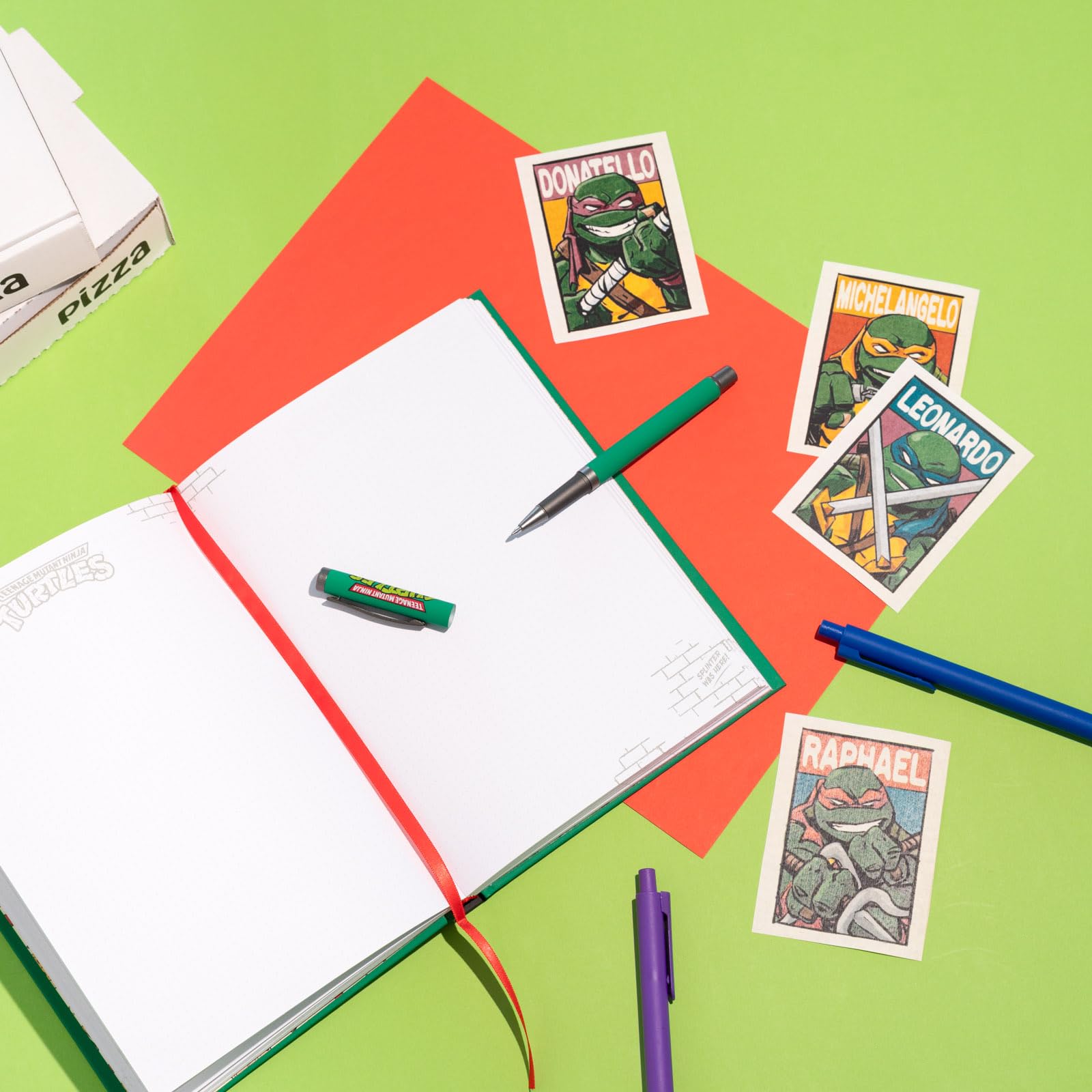 Coffret carnet A5 Premium et stylo Les Tortues Ninja-vue reelle