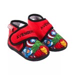 chaussons-d-interieur-avengers-enfant-pointures-23-a-28-1