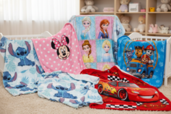 couvertures-et-plaids-disney-stitch-minnie-princesses-pat-patrouille-cars_old