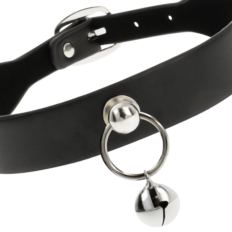 collier fétiche en cuir végan hochet et cerceau Coquette Chic Desire 4