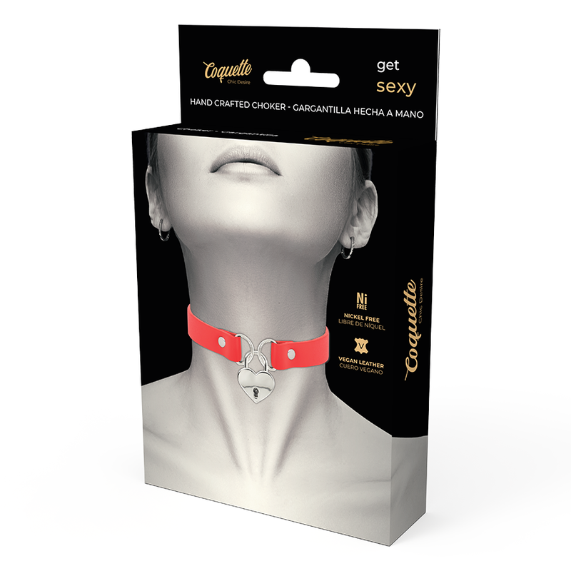 collier rouge en cuir végan avec accessoire cœur et clé 40 cm Coquette Chic Desire 5