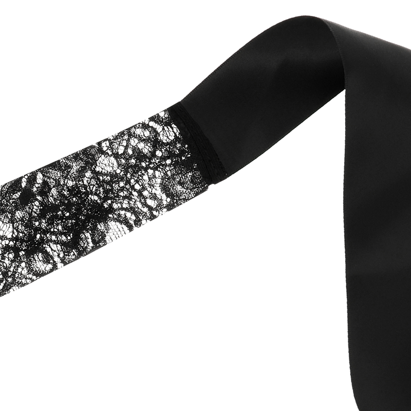 masque pour les yeux en dentelle noire avec ruban Coquette Chic Desire 4