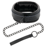 collier de posture noir avec laisse chaîne Darkness 2