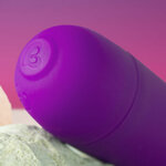 mini vibromasseur wand étanche 10 modes violet Glo-Girl Rocks-Off 4
