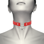 collier rouge en cuir végan avec accessoire cœur et clé 40 cm Coquette Chic Desire 2