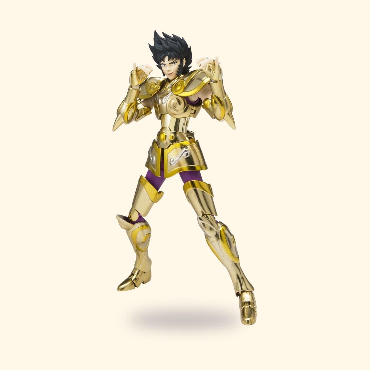 Figurine Myth Cloth EX de Shura du Capricorne en armure d'or sur fond crème