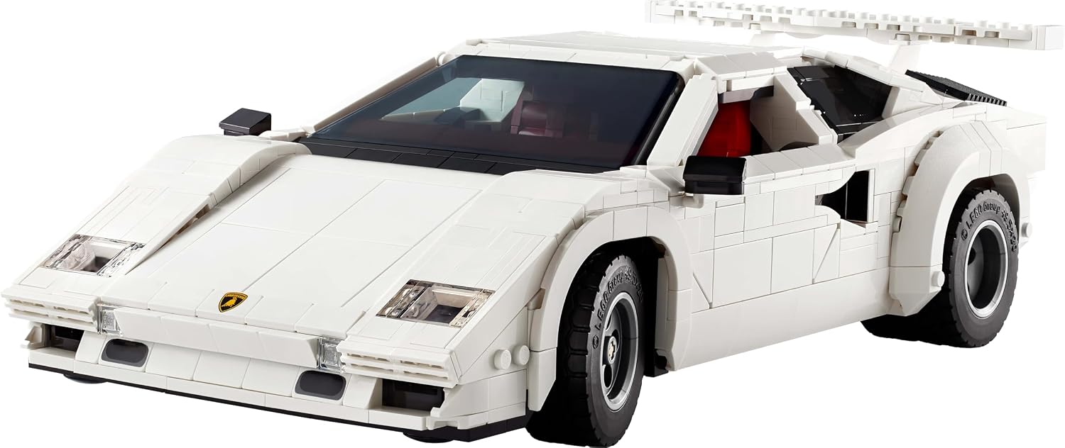 Lamborghini Countach LEGO blanche vue de trois quarts avant, sur fond blanc