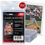 Paquet de 100 sleeves souples Ultra Pro, avec une carte glissée dans une pochette
