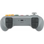 Tranche supérieure de la manette 8BitDo 64 grise : gâchettes et port USB-C