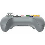 Tranche inférieure de la manette 8BitDo 64 grise