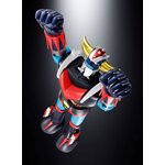 Goldorak Jumbo Machinder en pose de vol, poing en avant