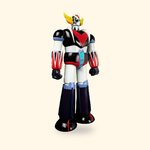 Figurine Goldorak HL Pro de 60 cm, édition manga, sur fond crème