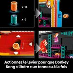 Visuel du levier qui libère les tonneaux un par un, avec les deux sortes de tonneaux fournis