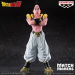 Visuel Banpresto Match Makers : Majin Buu de face, bras croisés, sur fond sombre
