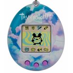 Tamagotchi Original Sky vu de face, coque bleue et violette à nuages, boutons violets