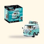 Coffret Playmobil 71857 et Combi Volkswagen T1 turquoise et blanc avec sa planche de surf, sur fond crème