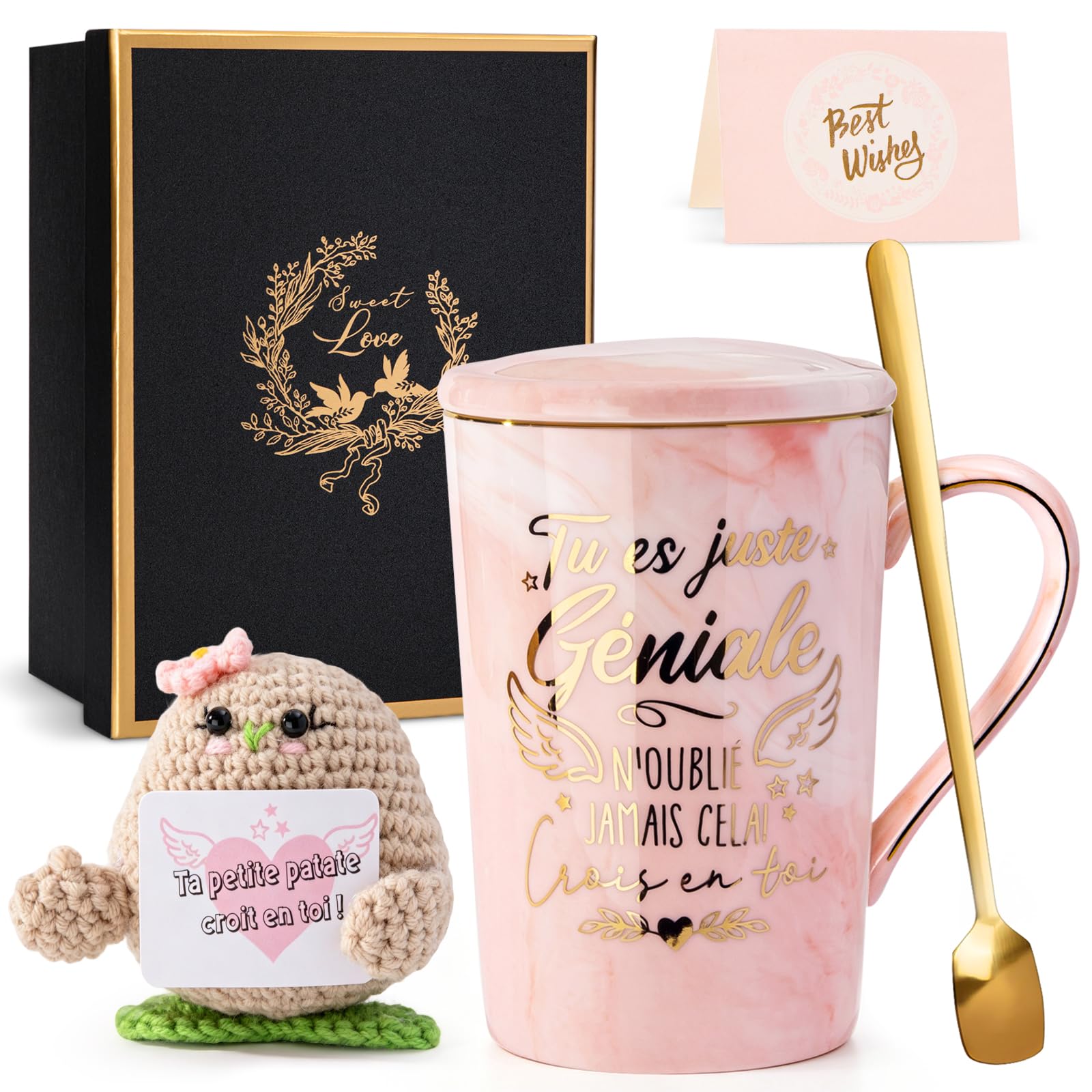 Coffret cadeau avec un mug et de petites poupées décoratives
