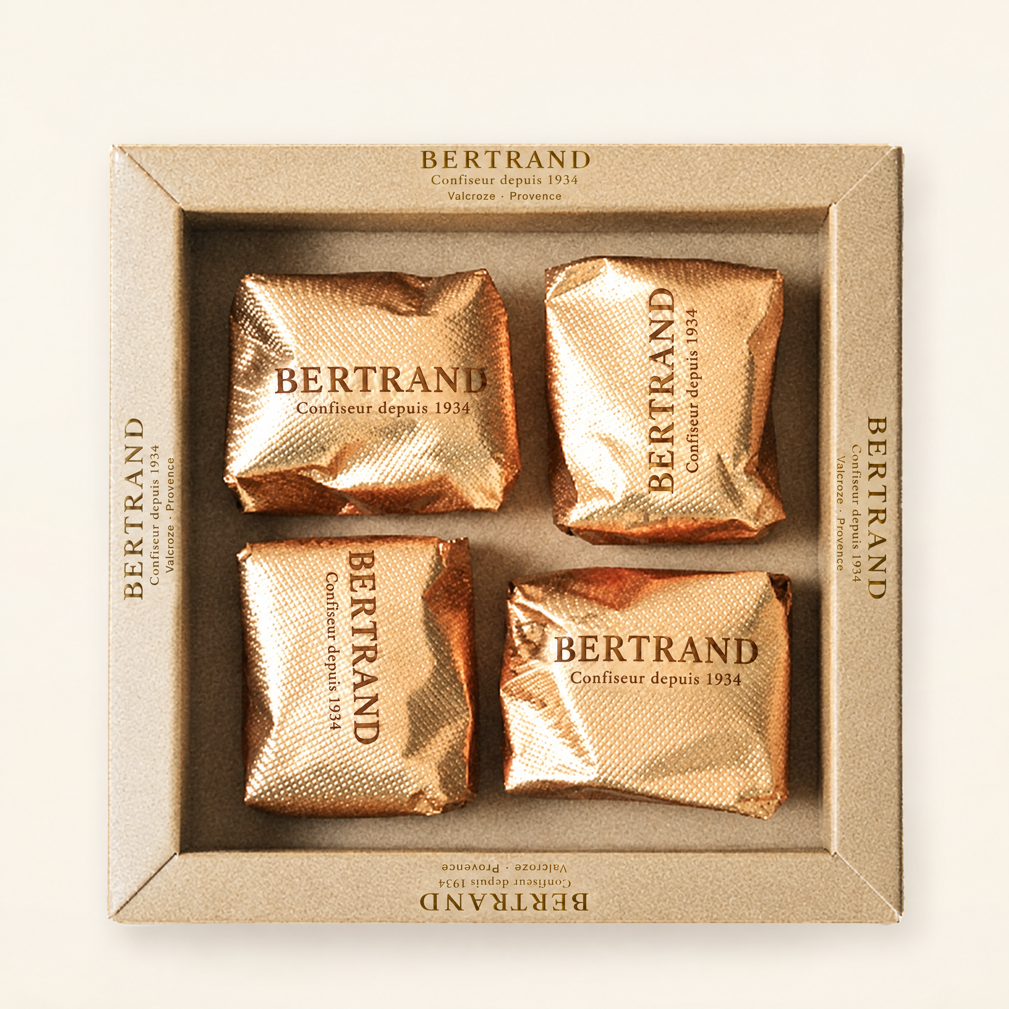 Coffret de 4 marrons glacés Bertrand en papillotes dorées