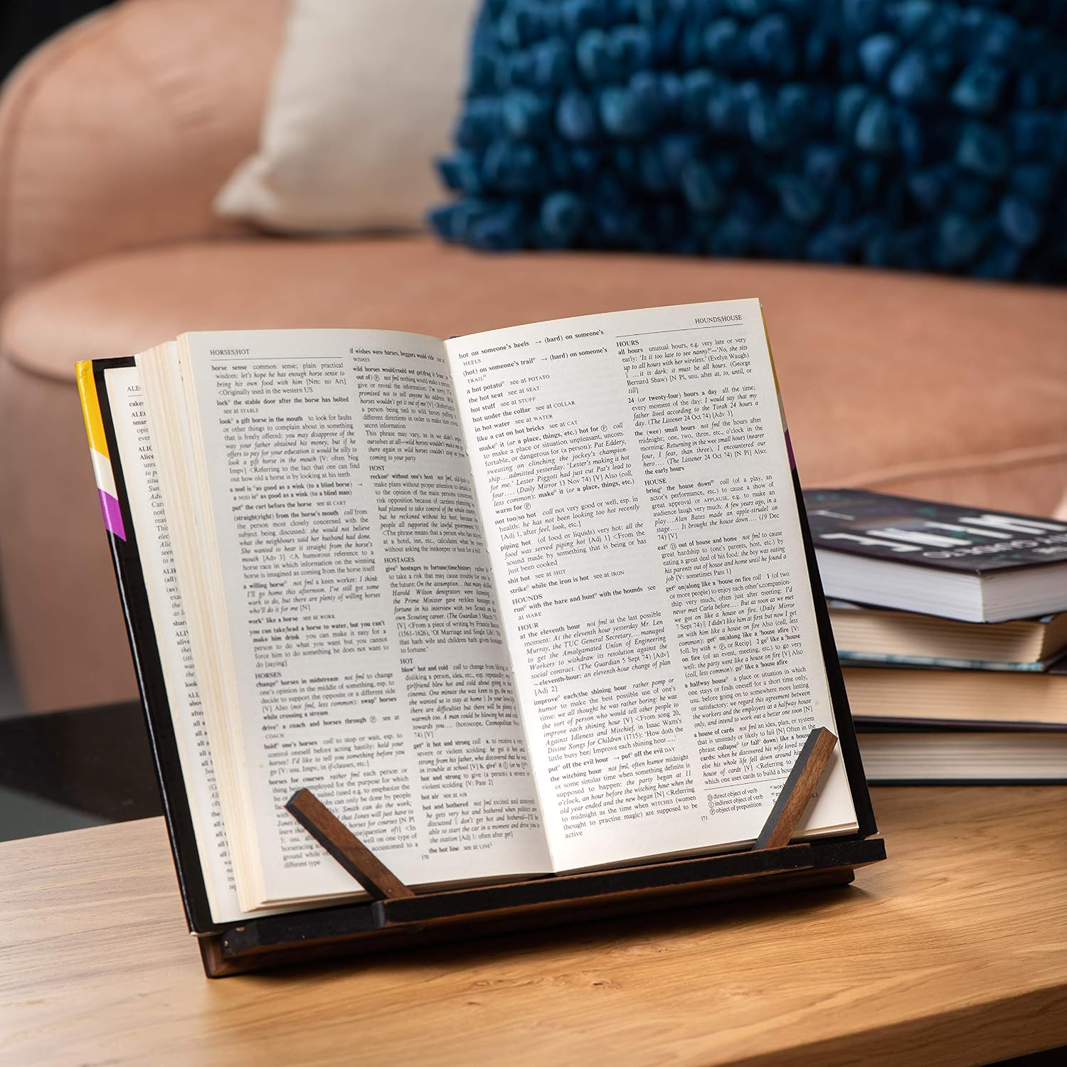 Pupitre de lecture en noyer fait main, vue 4