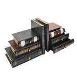 Paire de serre-livres en bois imitant des piles de livres anciens, avec leurs petits tiroirs