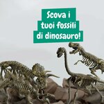 Bambino che scava un blocco Science4you, altra vista