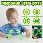 Bambino che avvita le ossa del T-Rex, dettaglio