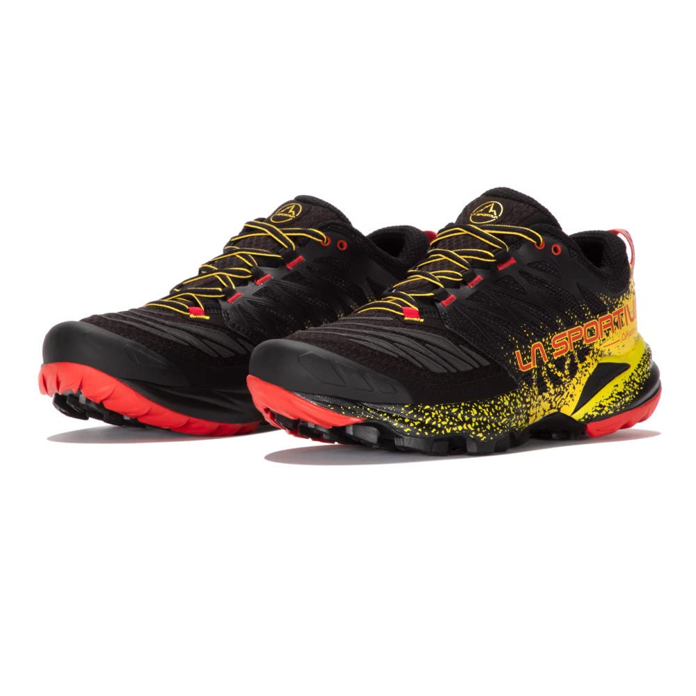 Coppia di scarpe da trail La Sportiva Akasha II nere e gialle