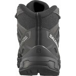 Particolare della scarpa da trekking Salomon X Ultra Pioneer Mid