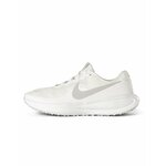 Scarpa running donna Nike Revolution 8 bianca con logo grigio vista di lato