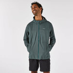 Uomo con la giacca impermeabile Kiprun Run Flow verde militare chiusa, vista di fronte
