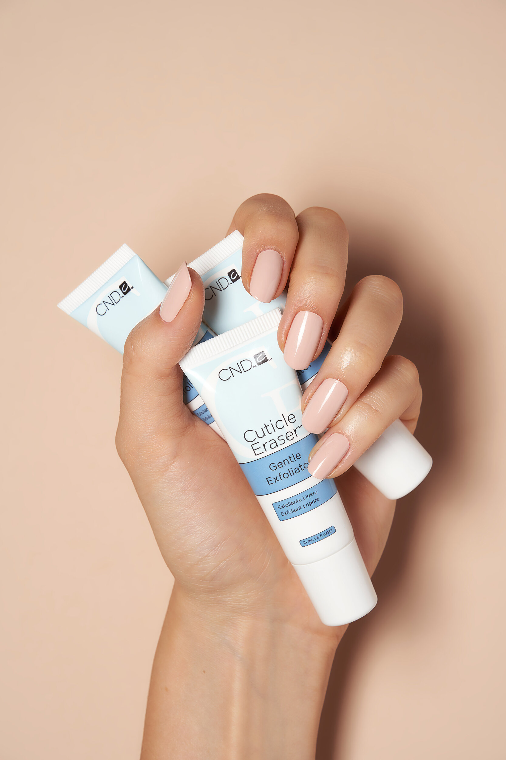 19 dp 0092 cnd december 2019 social neutral nail cuticle eraser 0991