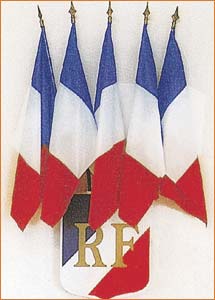 Offre SEMIO: 1 écusson porte-drapeau + 5 drapeaux signalisation