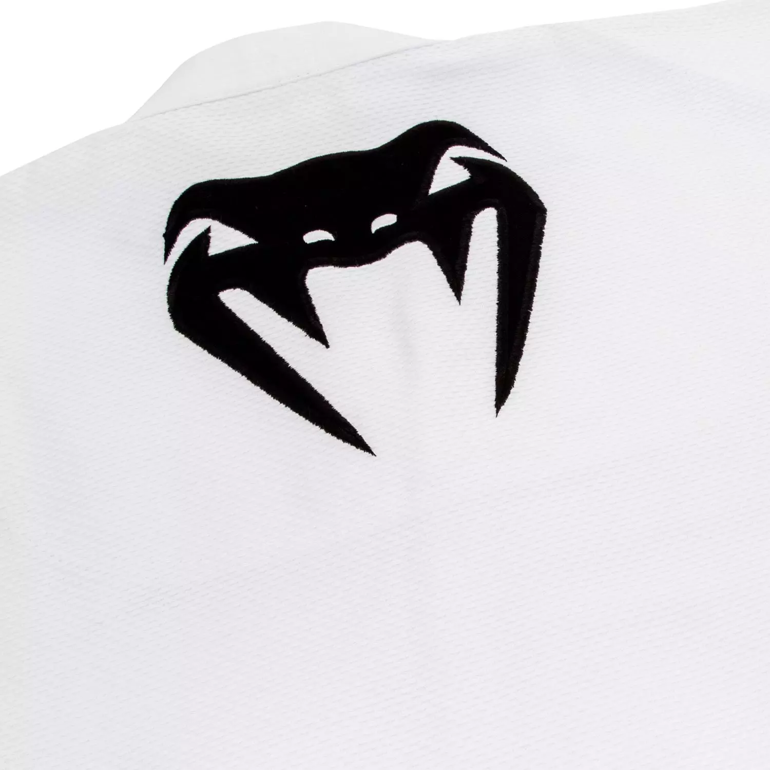 kimono_jjb_blanc_venum_contenders_6