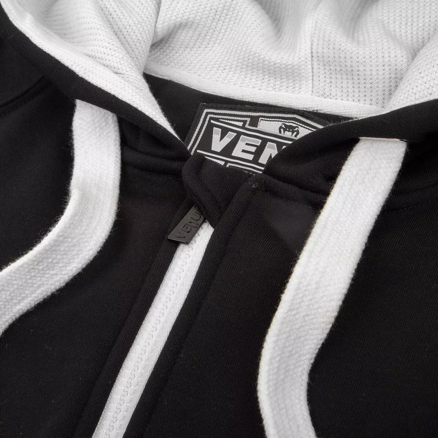 sweat_a_capuche_venum_2