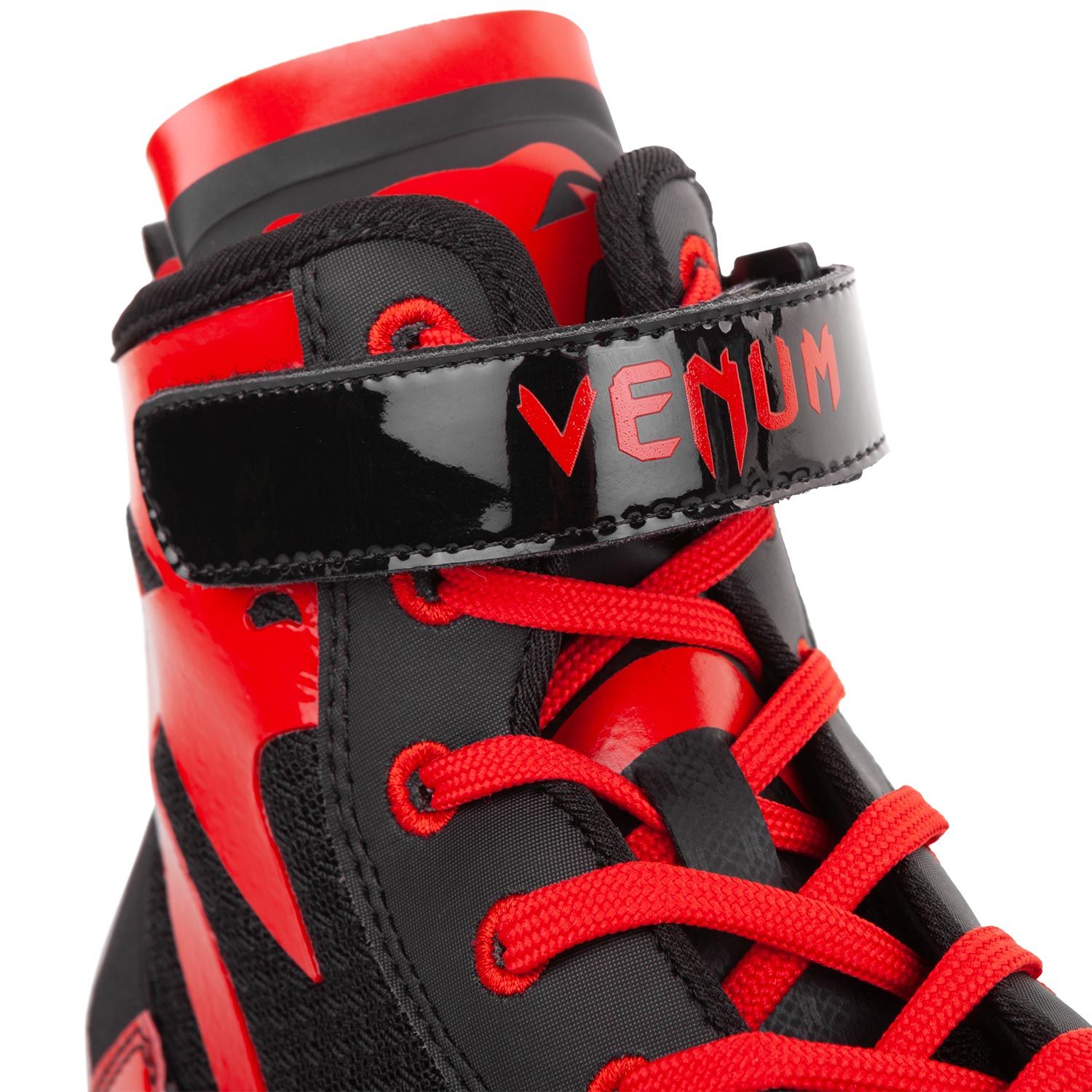 chaussure-de-boxe-anglaise-venum-giant-03910-100