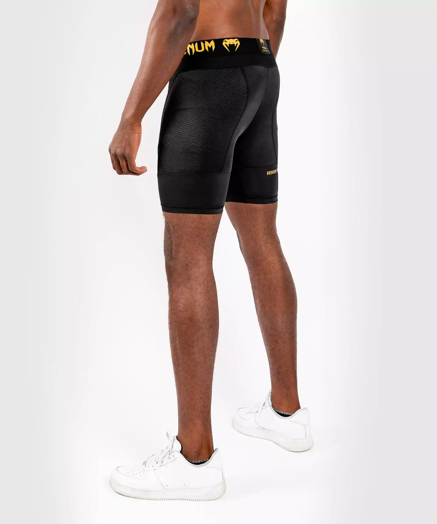 short-compression-venum-03725-126