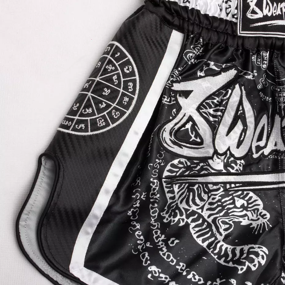 short-boxe-thai-8-weapons-tigers-noir-3