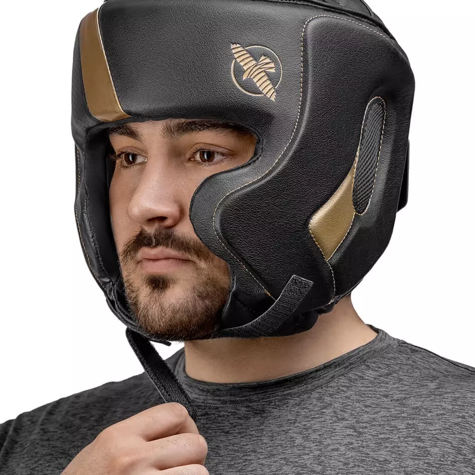 casque-de-boxe-hayabusa-chinless-noir-or-2jpg